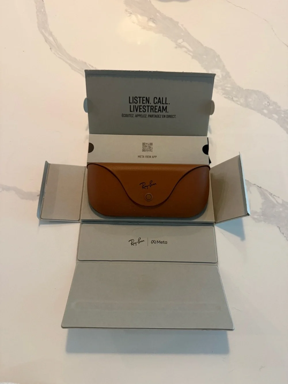 Ray-Ban Black Sunglasses with Brown Case